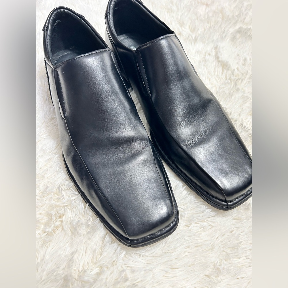 Kenneth Cole Men's Black Leather Loafers size 11m - Picture 3 of 11